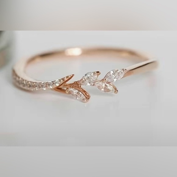 Accessories - Women's Glamorous Ring Zircon Jewelry